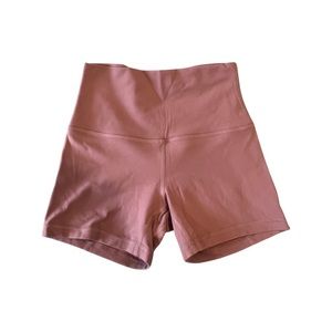 Lululemon shorts size 4
